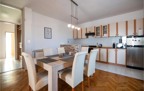 3 Bedroom Awesome Apartment In Prkos Condo in Zadar County