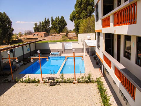 Balcony/Terrace, Pool view, Swimming pool, Swimming pool