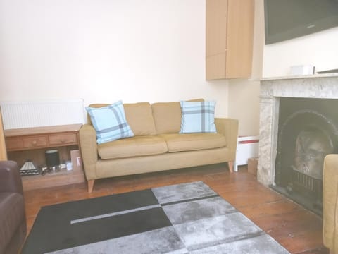 Bubblesbnb- 4 Bedroom House House in London Borough of Southwark