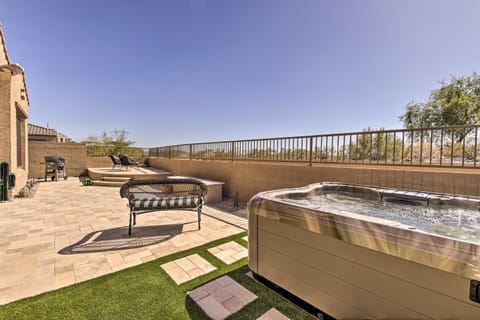 Goodyear Getaway with Hot Tub on Public Golf Course! House in Goodyear