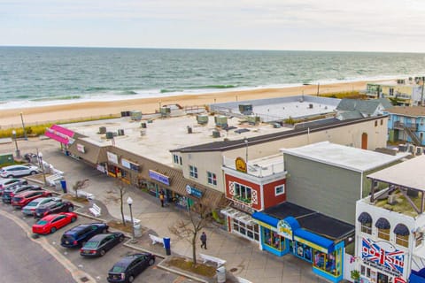 Town of Rehoboth Beach 24 Rehoboth Ave Appartement in Rehoboth Beach