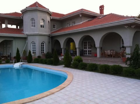 Property building, Swimming pool, Swimming pool