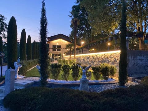 Property building, Garden
