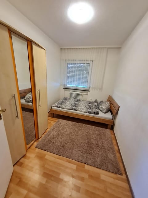 Ferienwohnung Ramstein Apartment in Ramstein-Miesenbach