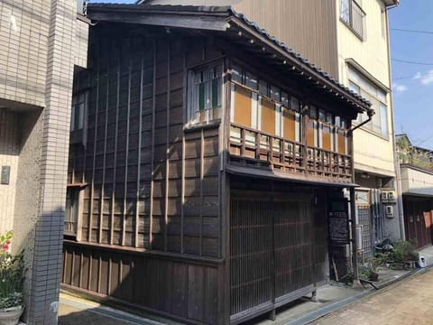 越中城端　荒町庵 House in Ishikawa Prefecture