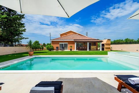 Property building, Pool view, Swimming pool