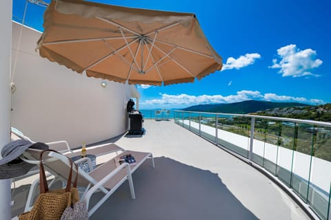 What A View Premier Appartement in Airlie Beach