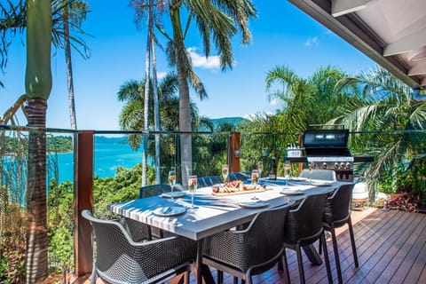 Coral Sea Pearl House in Whitsundays