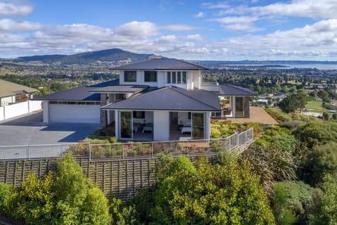 Tihi Retreat Villa in Rotorua