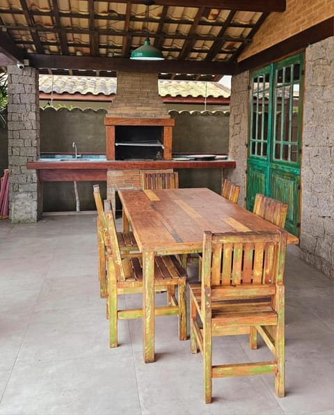 Casa com Piscina em Frente à Praia Grande House in Ubatuba