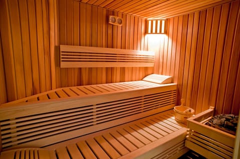 Activities, Hot Tub, Massage, Sauna, Steam room