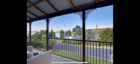 Balcony/Terrace, Lake view