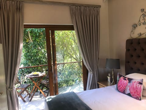 Aan De Vliet Guest House Bed and Breakfast in Stellenbosch