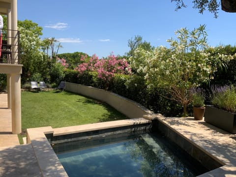 Day, Garden, Hot Tub, Garden view