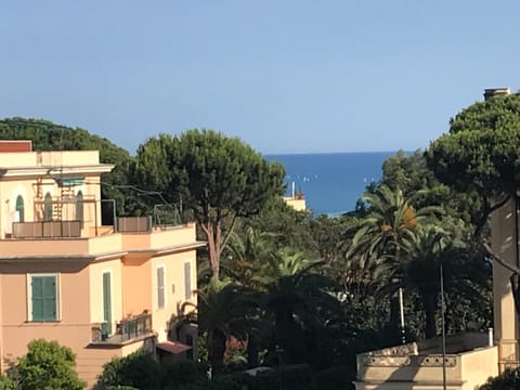 Bellissima turchese Apartment in Anzio