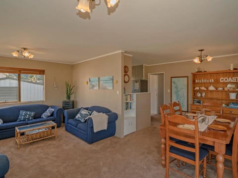 Wonderful Whangamata - Whangamata Holiday Home House in Whangamatā