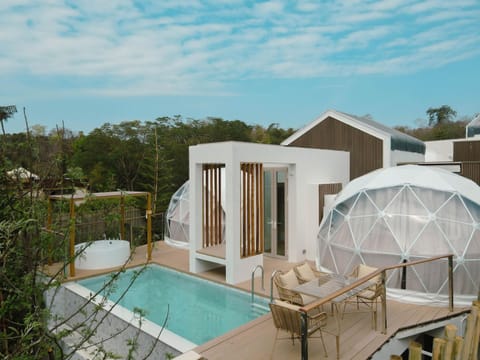 The X10 Nordic Tent and Glamping Pool Villa Khaoyai เขาใหญ่ - SHA Certified Hotel in Laos