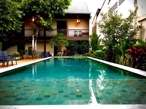 Garden, Pool view, Pool view, Swimming pool, Swimming pool, Sunset