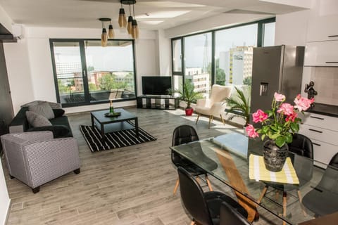 Living room, Dining area