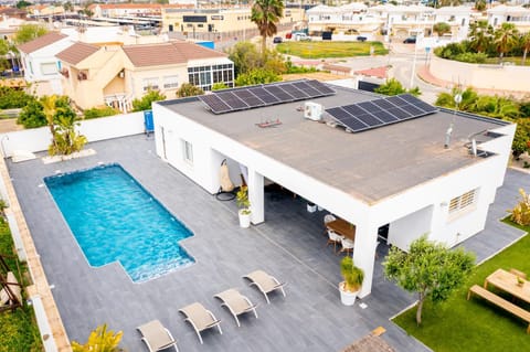 Bird's eye view, Pool view, Swimming pool