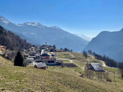 Neighbourhood, Natural landscape, Mountain view