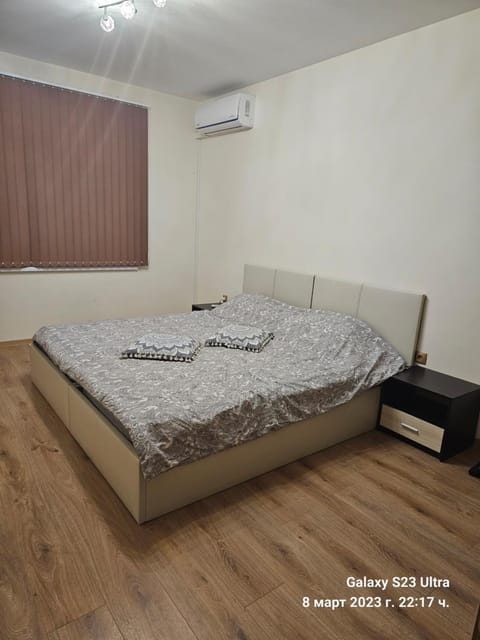 Апартамент SUMI Apartment in Varna