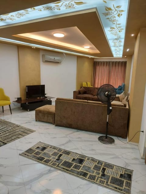 3 room apartment Condo in Cairo Governorate