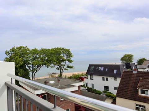 View (from property/room), Lake view, Sea view