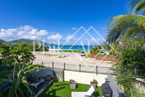 5 bed-rooms Front-Beach apartment at Orient Beach Condo in Saint Martin