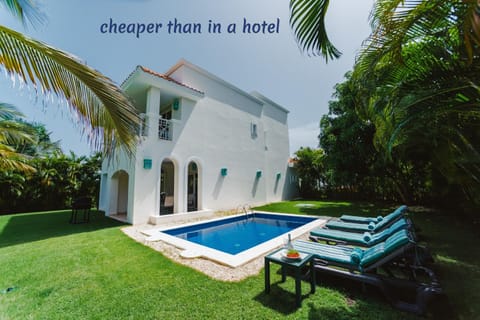 Private Villa LaPerla Iberosta 3BDR, Pool, Beach, WiFi Villa in Punta Cana