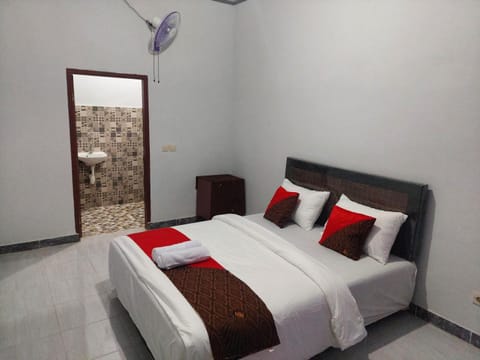 Two One Homestay Vacation rental in Pujut