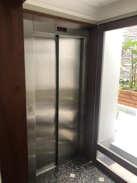 elevator