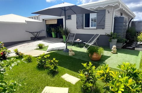 Balcony/Terrace, Garden view