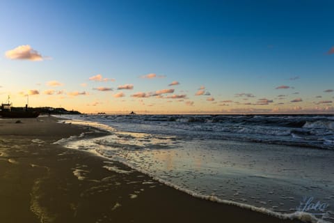 Spring, Beach, Location