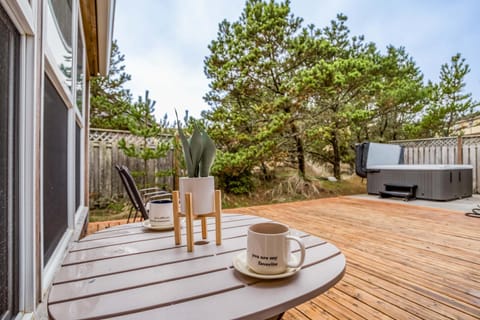 Barefoot Beach House House in Pacific City