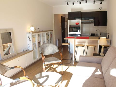 Studio Cabine 4 Pers, Terrasse, Proche Plage La Baule - FR-1-245-160 Apartment in La Baule-Escoublac