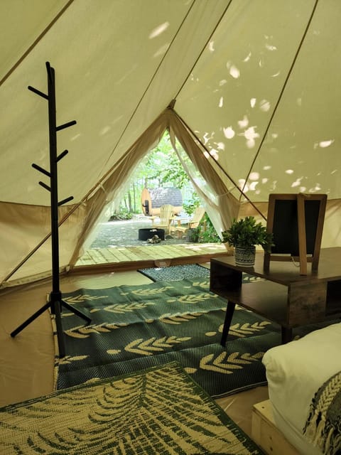 Grotto Getaway Luxury tent in Northern Bruce Peninsula