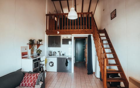 Kitchen or kitchenette, Living room, Dining area