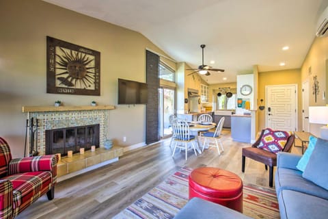 Sunny California Retreat with Resort Amenities! House in Borrego Springs