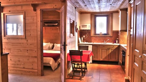 Chalet Les Alpes Appartement in Val dIsere