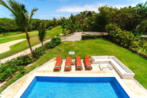 Private Iberosta Villa Fortuna - 4BDR, Pool & Private Beach Villa in Punta Cana