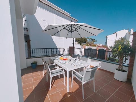 Balcony/Terrace, Dining area