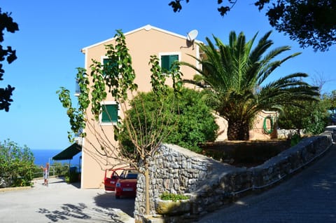 Heliovasilema (Sunset) Apartments and Studios Apartment in Cephalonia