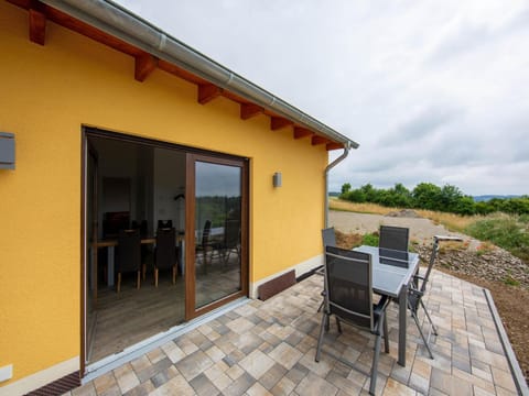 Tranquil Holiday Home in Filz in the Eifel with Garden House in Cochem-Zell