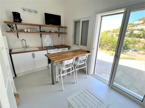Bungalow for 6 people maximum at Saint Barth Condo in Saint Barthélemy