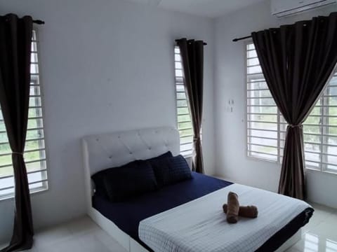 De Nadia Homestay Villa in Port Dickson