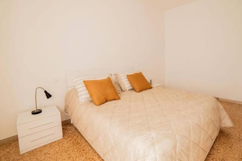 Anice, app. Lido di Camaiore private parking Apartment in Viareggio