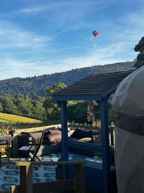 Sunbank Yurt Luxury tent in Llangollen