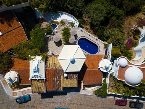 Adventure House Conchas Chinas House in Puerto Vallarta