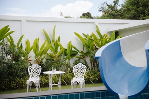 Garden view, Pool view